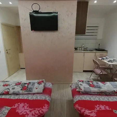 Uzicki-konaci Apartman *