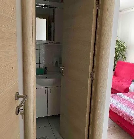 Apartman Uzicki-konaci *